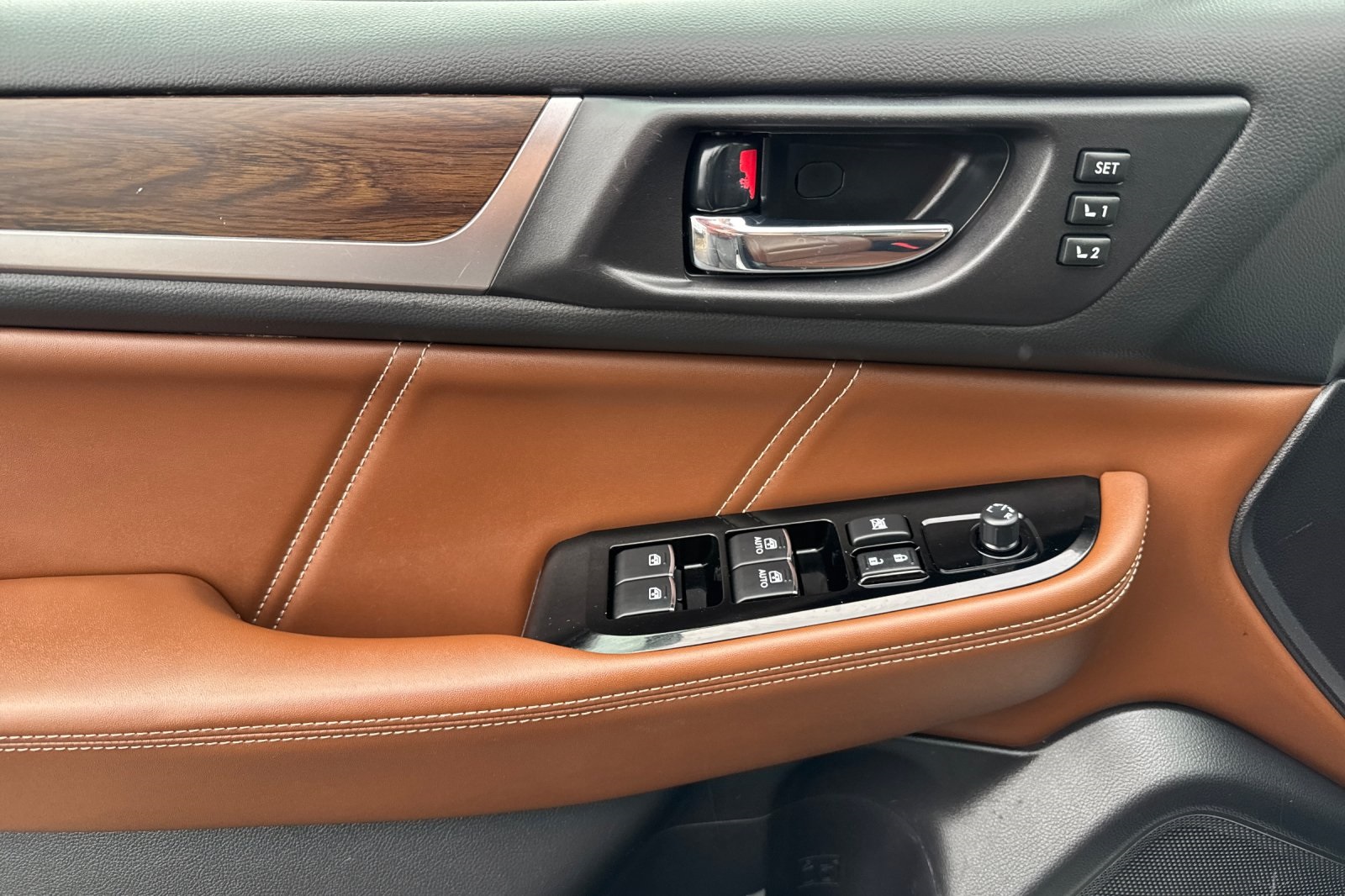 2017 Subaru Outback 3.6R photo 11