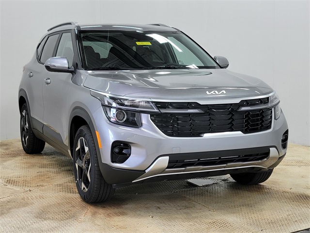 2026 Kia Seltos S photo 2