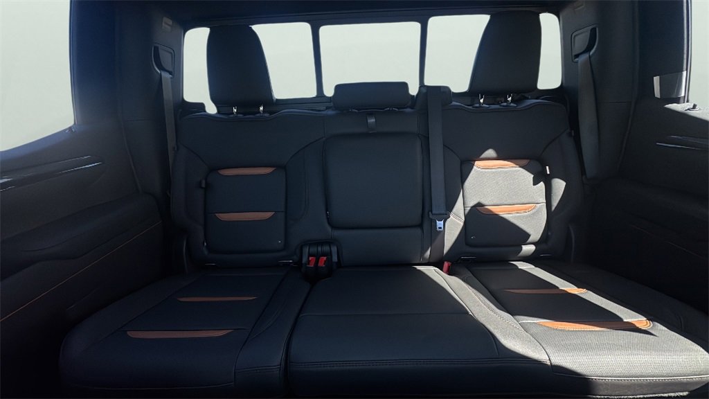 2026 Gmc Sierra 1500 AT4 photo 14