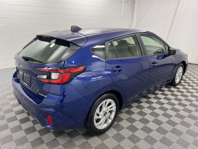 2024 Subaru Impreza Base photo 5
