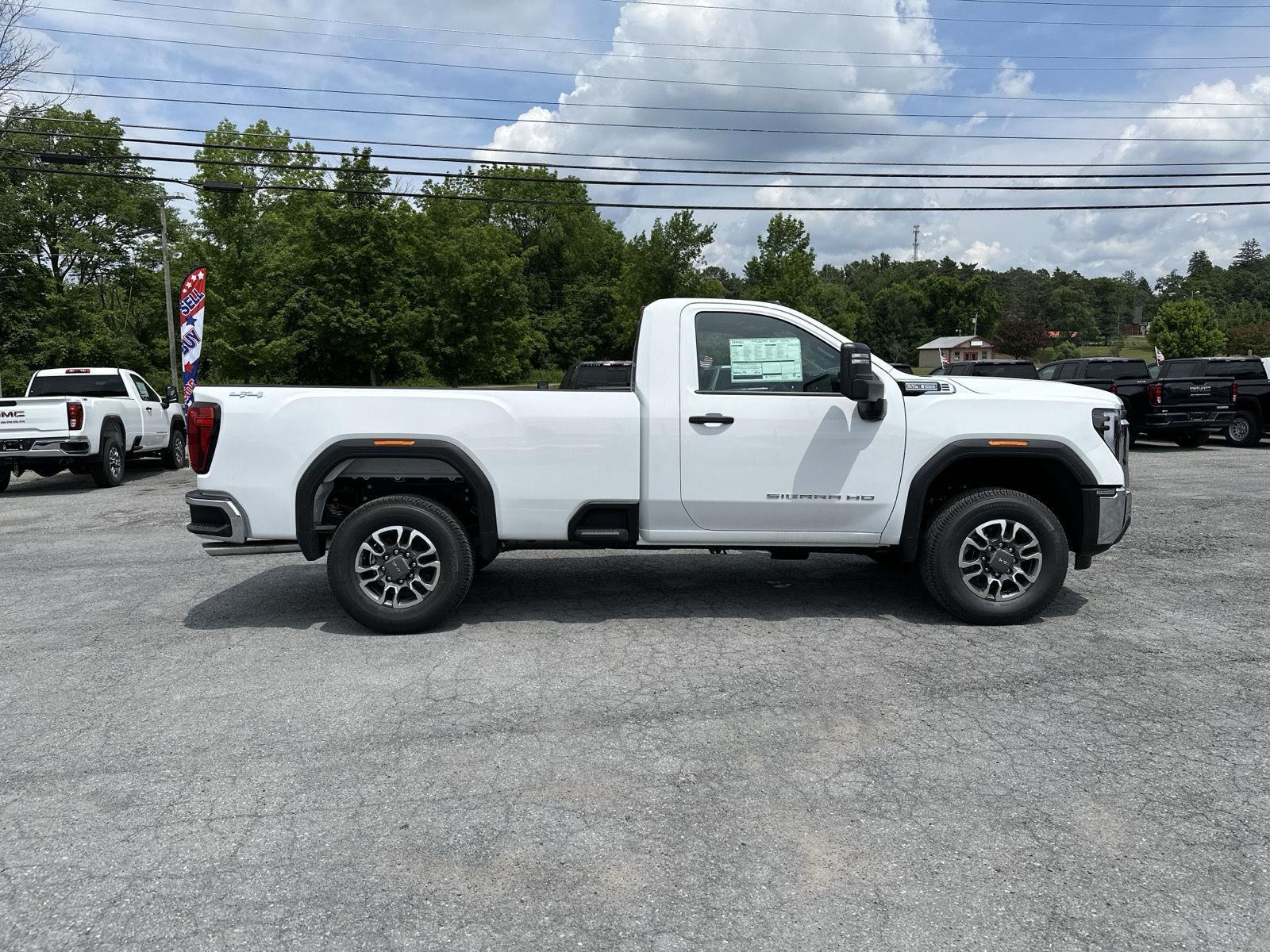 2025 Gmc Sierra 3500 HD Pro photo 3