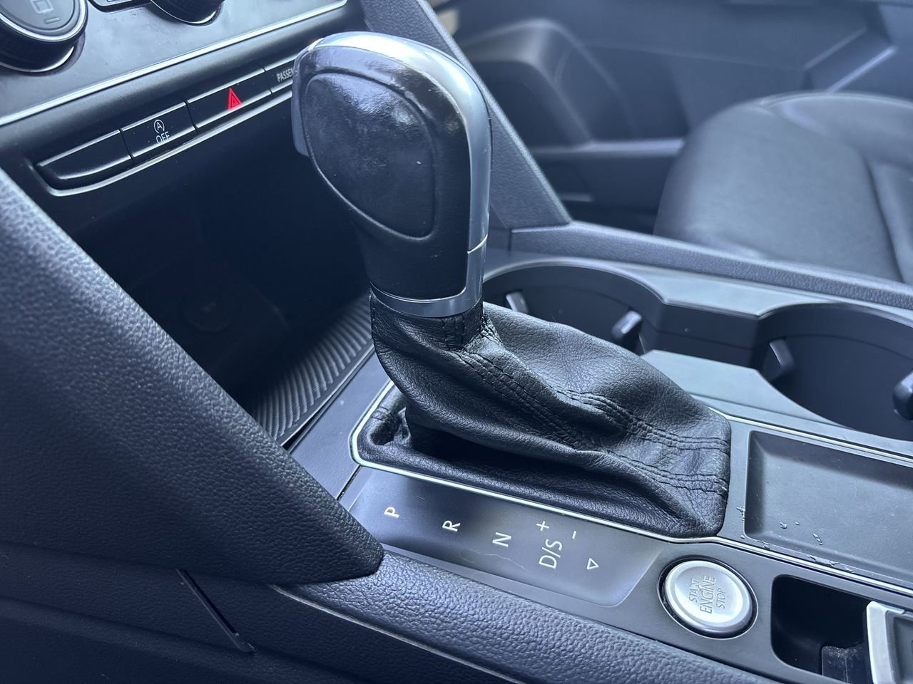 2019 Volkswagen Atlas V6 SE photo 23