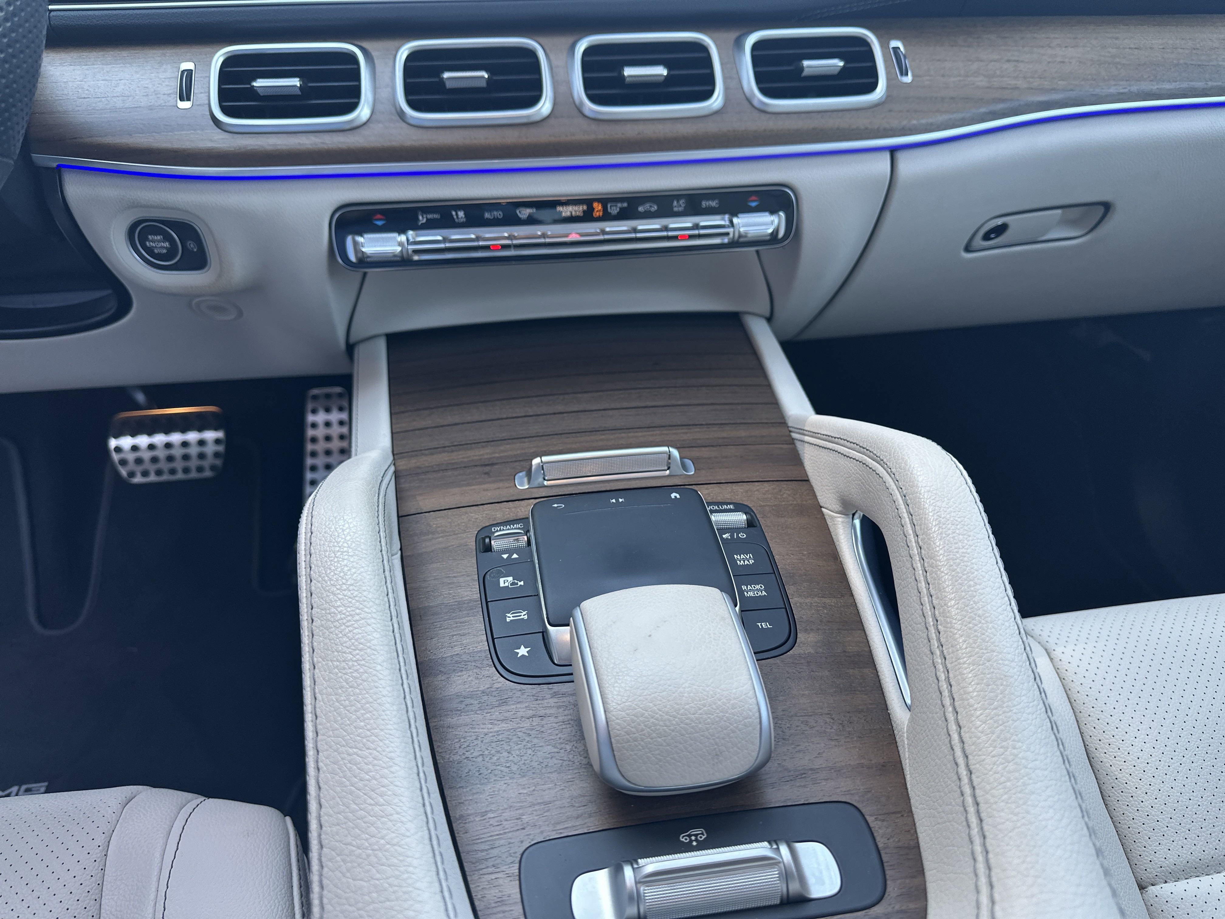 2023 Mercedes Benz GLS 450 4MATIC photo 13