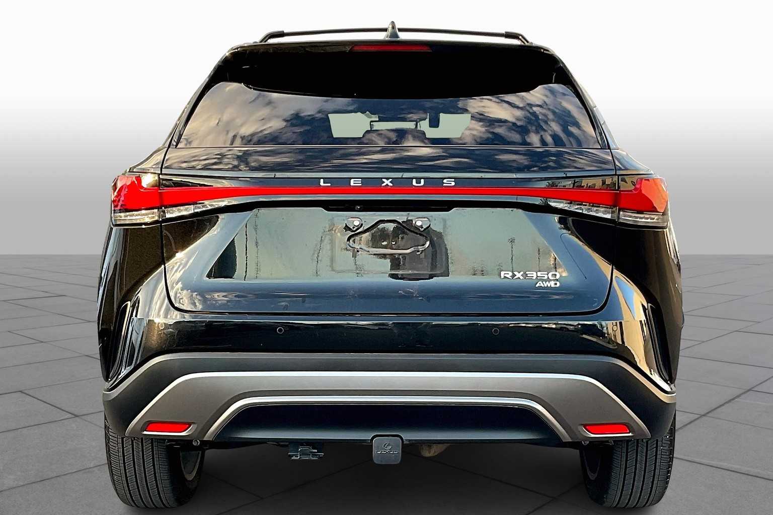 2024 Lexus RX Premium photo 4