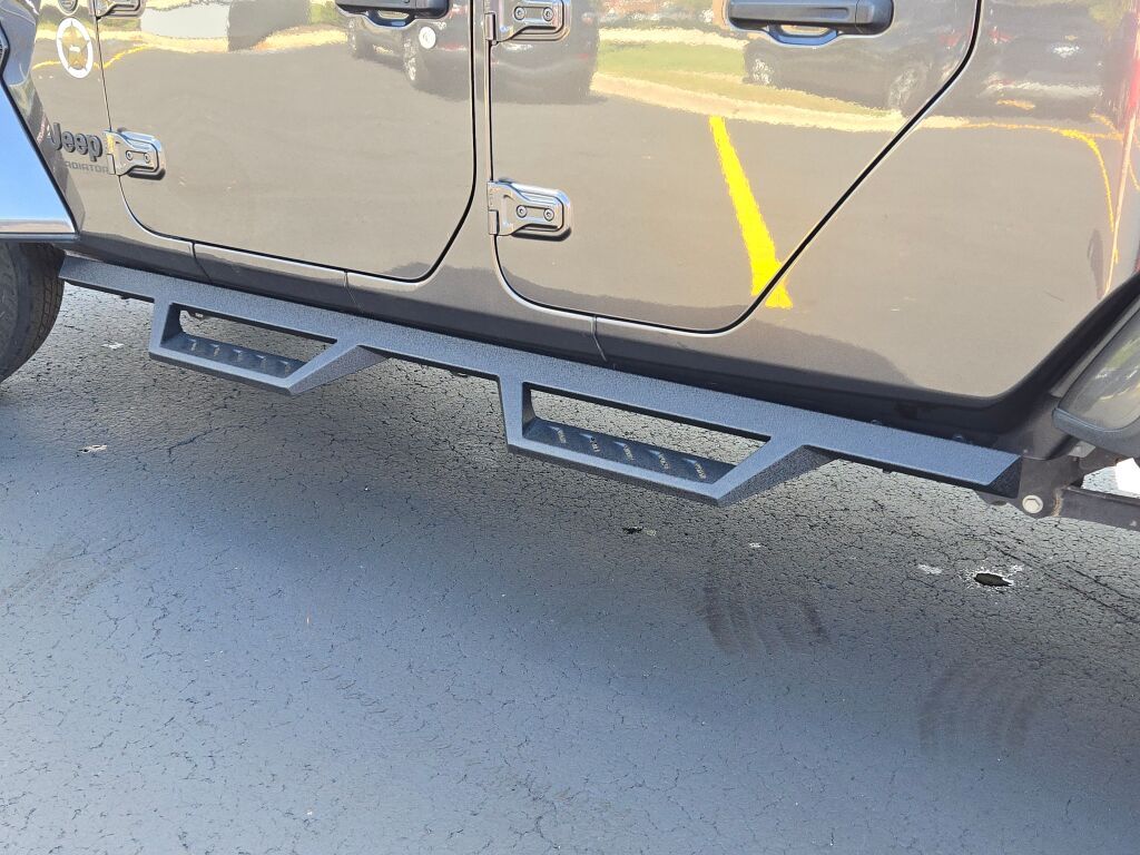 2022 Jeep Gladiator Altitude photo 20