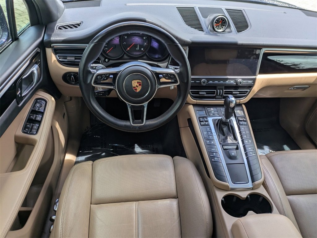 2020 Porsche Macan Base photo 11