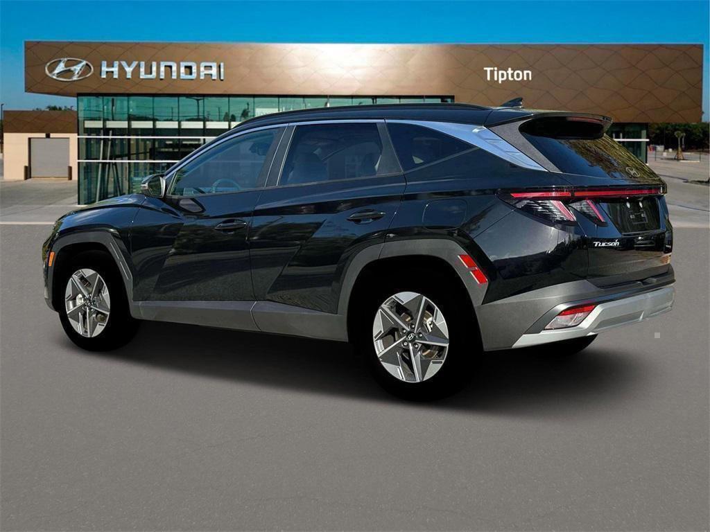 2025 Hyundai Tucson SEL Convenience photo 4