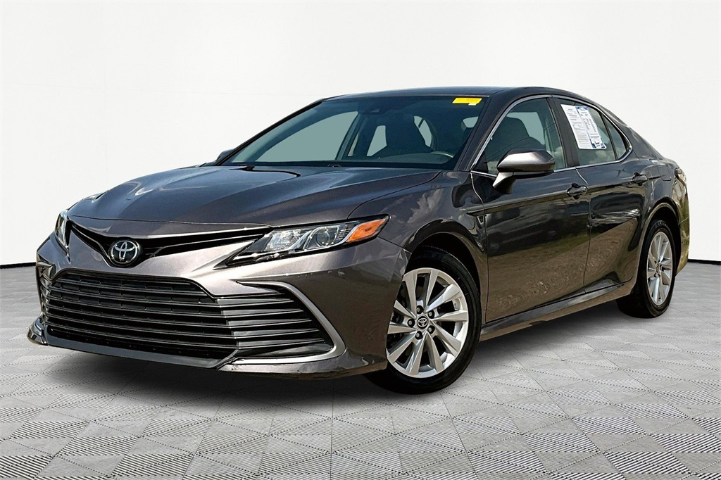 Used 2023 Toyota Camry LE with VIN 4T1C11AK0PU737312 for sale in Kansas City