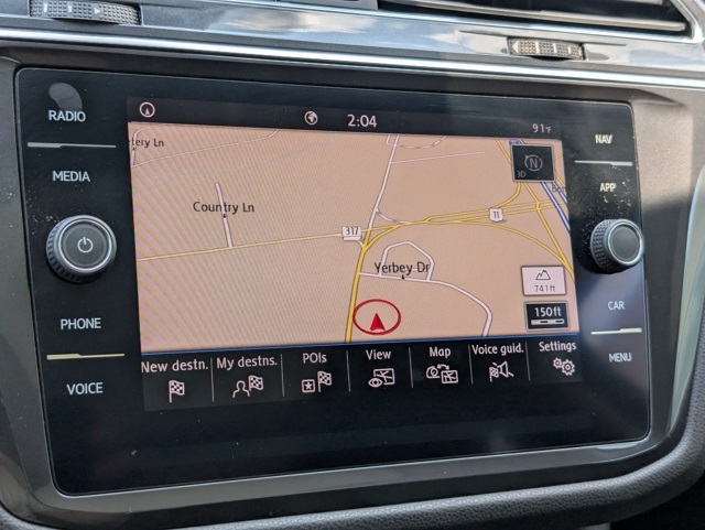 2020 Volkswagen Tiguan SEL photo 11