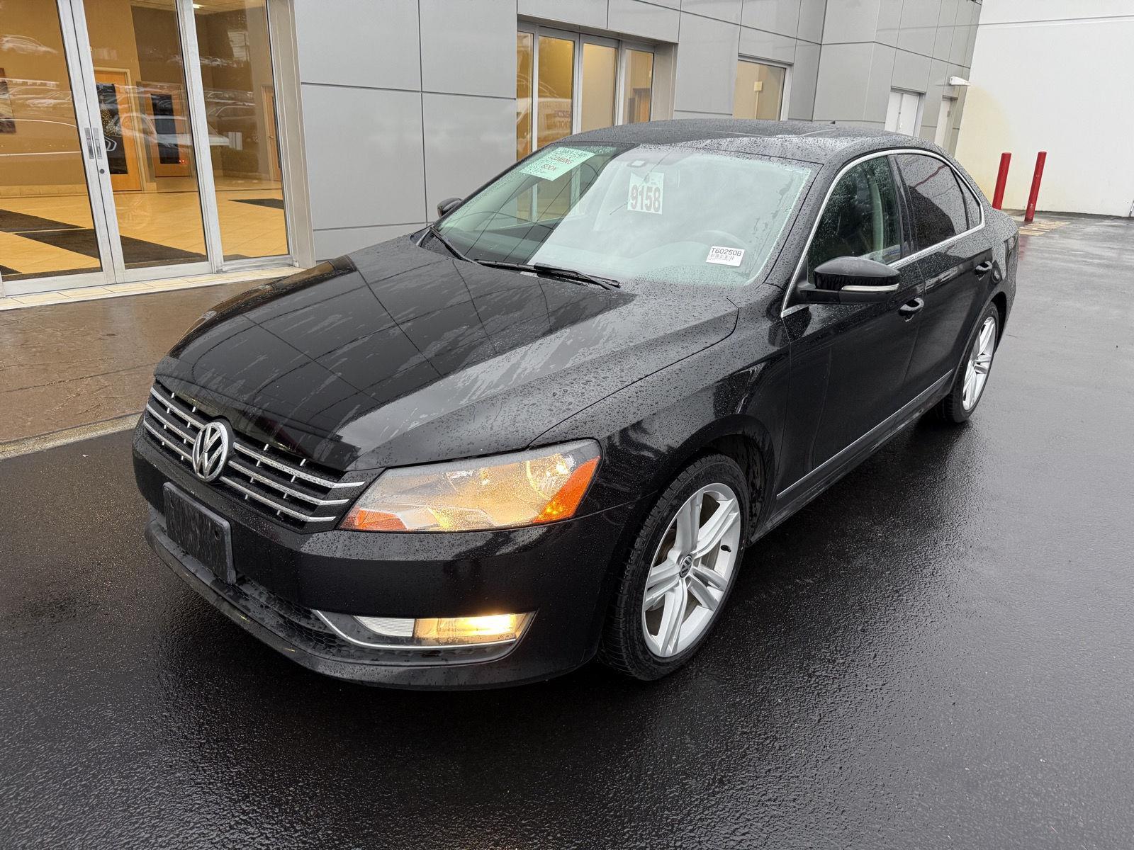 2014 Volkswagen Passat SEL Premium's photo