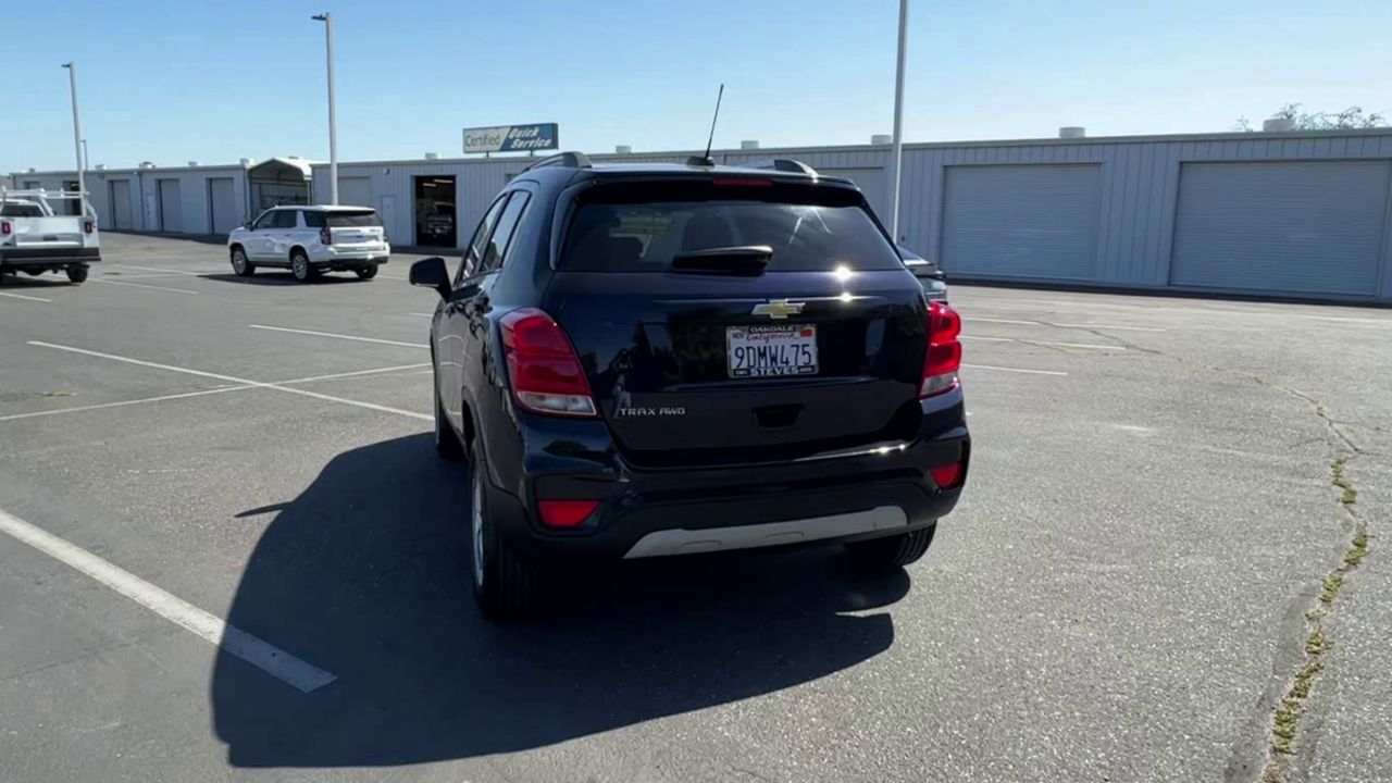 Certified PreOwned 2022 Chevrolet Trax LT SUV in Chowchilla 23T0497A