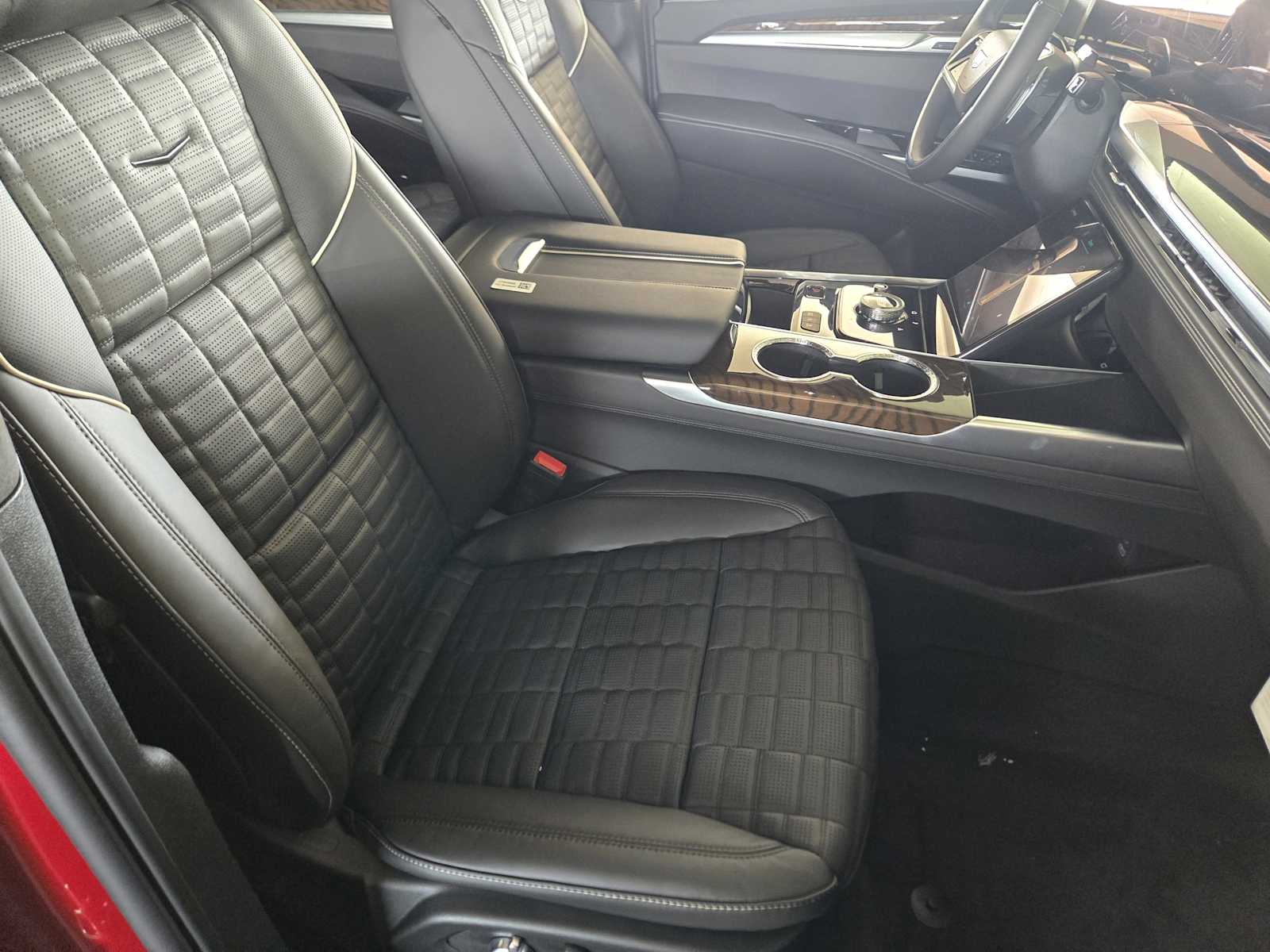 2026 Cadillac Escalade Platinum Sport photo 9