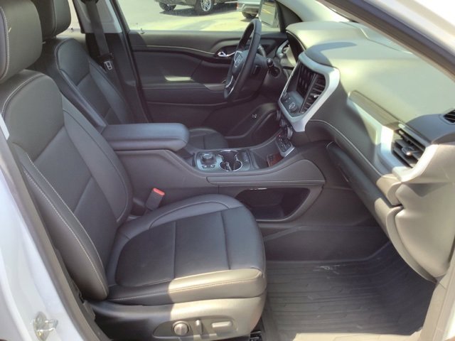 2023 Gmc Acadia SLT photo 10