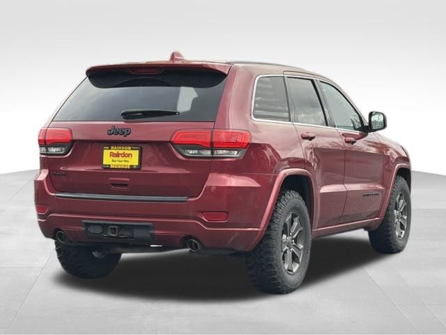 2015 Jeep Grand Cherokee Altitude photo 4