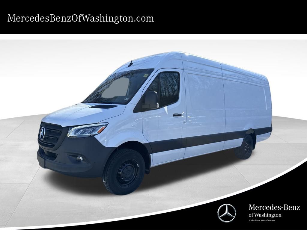 2025 Mercedes-Benz Sprinter Cargo Van Base's photo