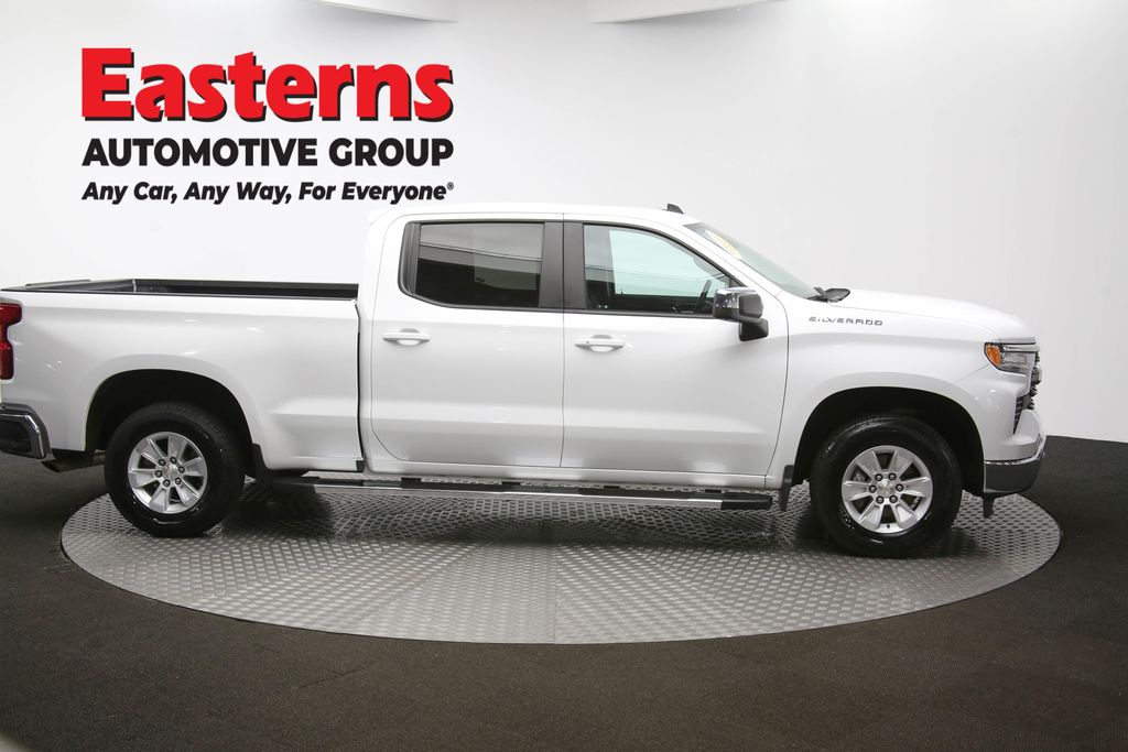 2024 Chevrolet Silverado 1500 LT photo 31