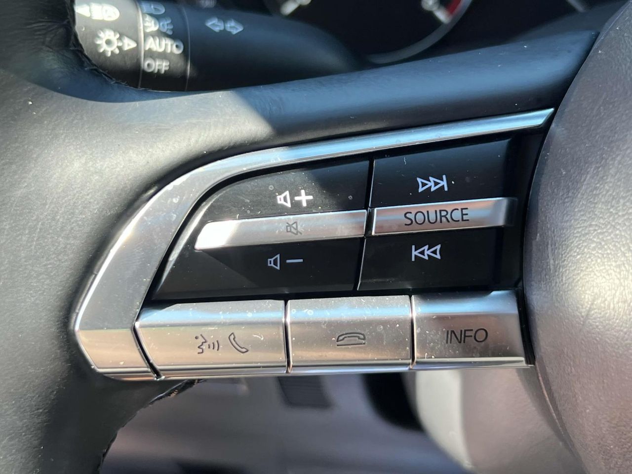 2023 Mazda CX-50 2.5 Preferred Plus photo 18