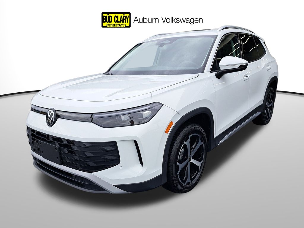 2025 Volkswagen Tiguan SE's photo