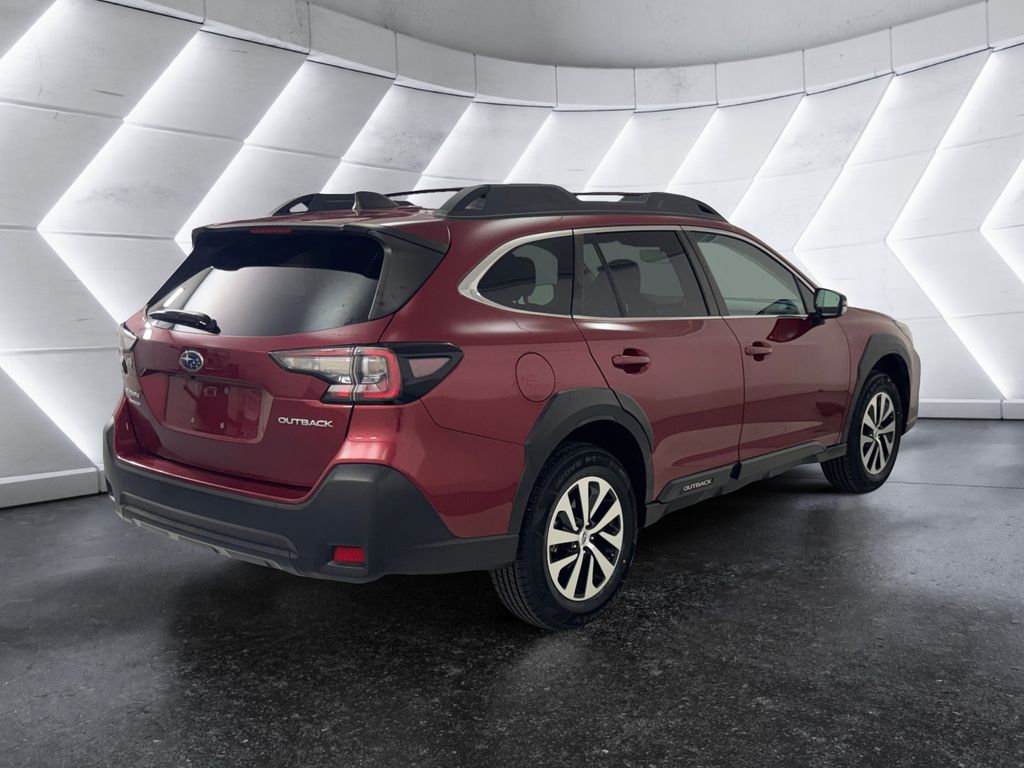 2024 Subaru Outback Premium photo 4