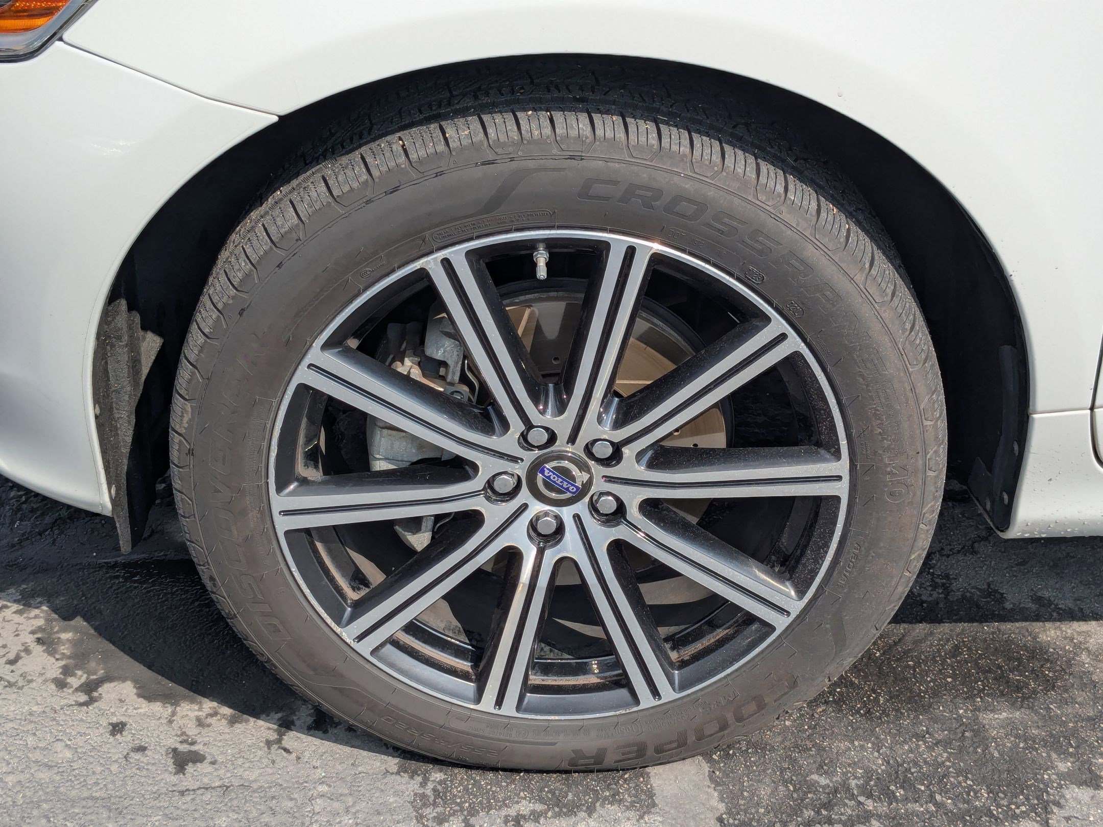 2015 Volvo XC60 T5 Premier photo 30