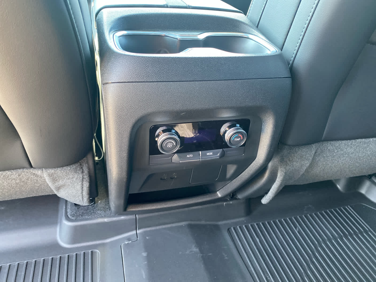 2026 Buick Enclave Preferred photo 31