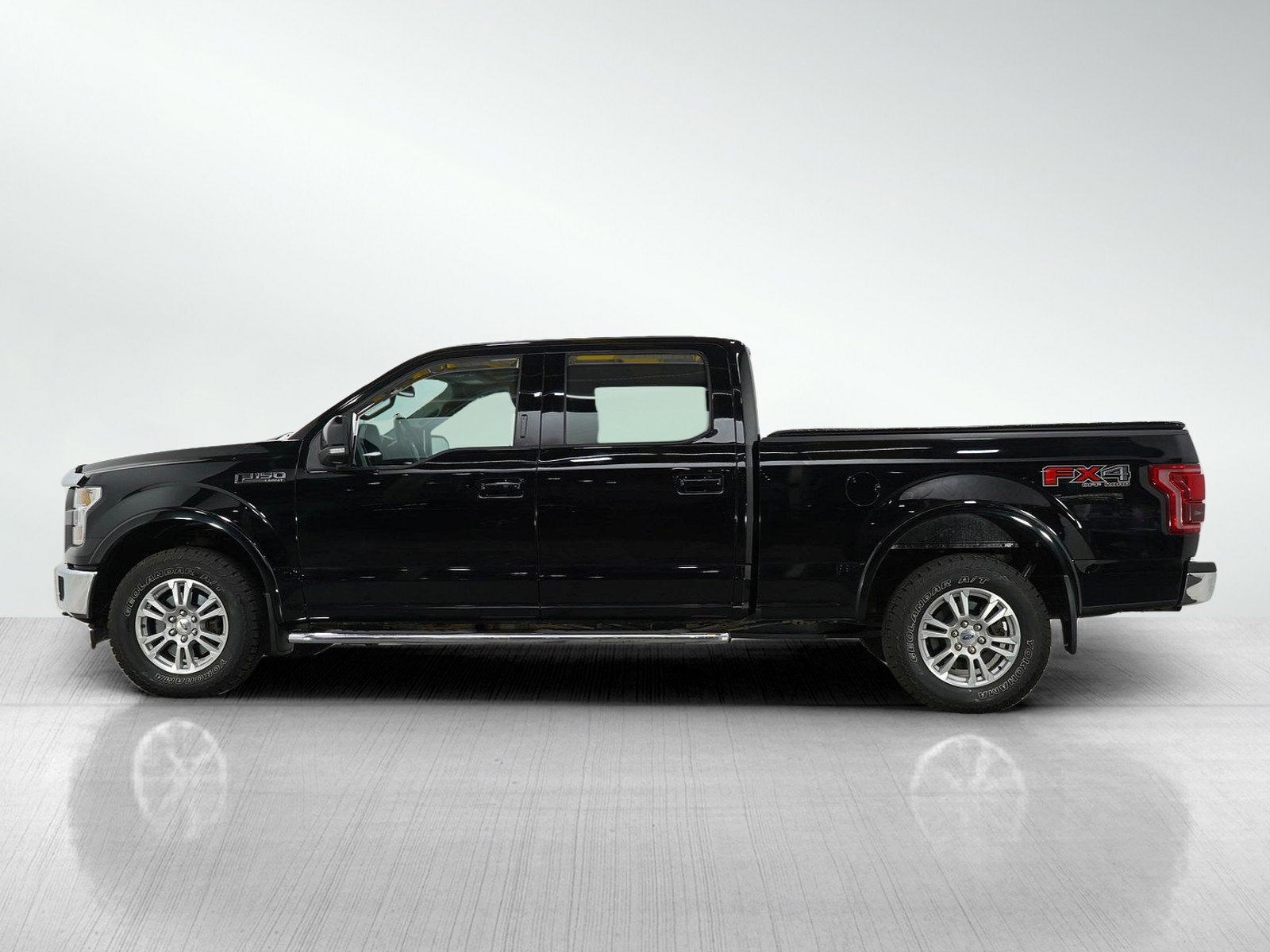 Used 2017 Ford F-150 Lariat with VIN 1FTFW1EF4HKD50453 for sale in Burnsville, Minnesota