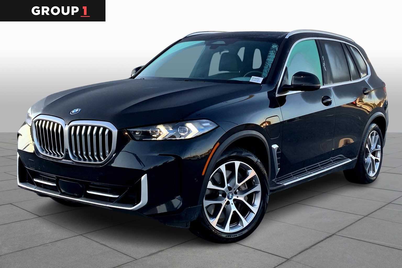 2025 BMW X5 50e's photo