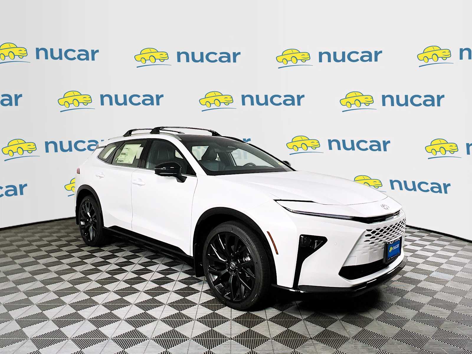 2025 Toyota Crown Signia Limited's photo