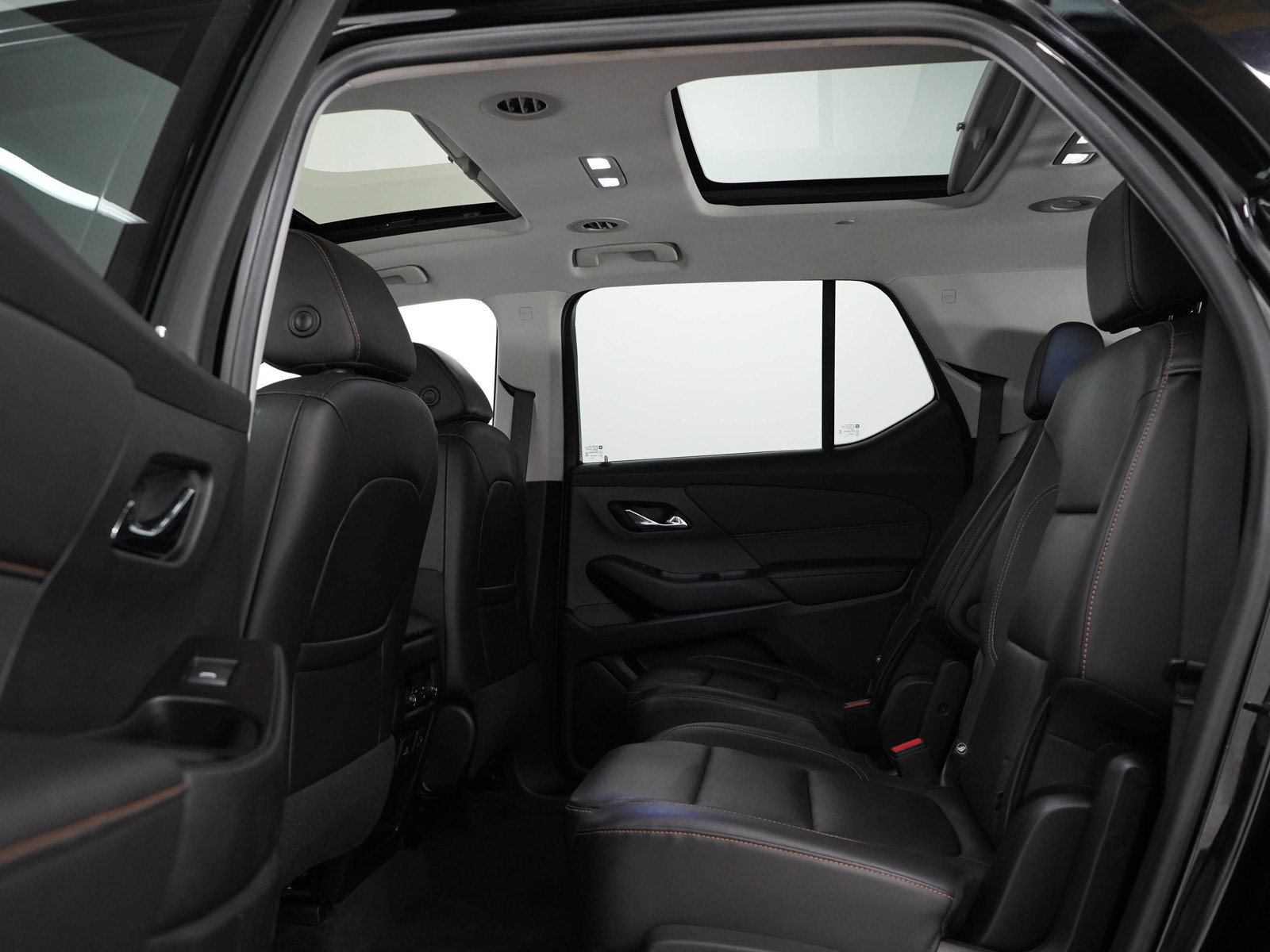 2020 Chevrolet Traverse Premier photo 16