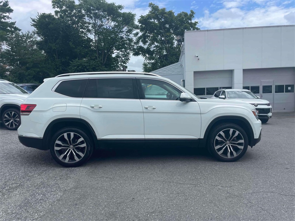 2019 Volkswagen Atlas V6 SEL Premium photo 3