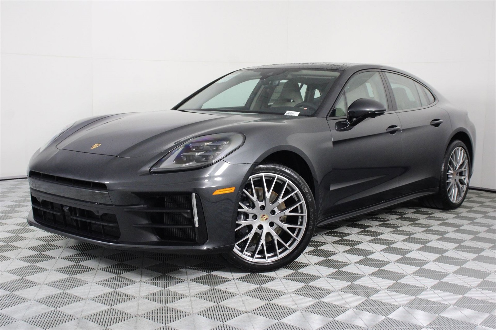 2026 Porsche Panamera Base