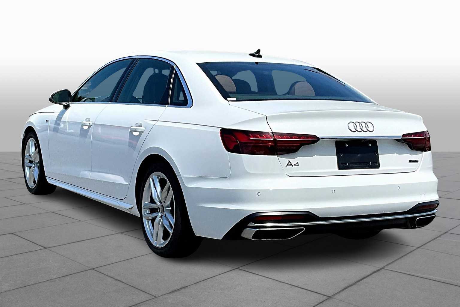 2022 Audi A4 S line Quattro Premium Plus photo 11