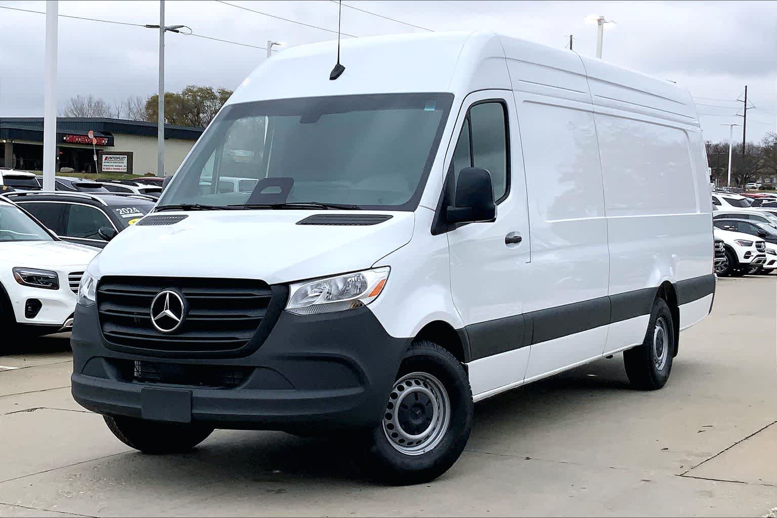 2025 Mercedes-Benz Sprinter Cargo Van
