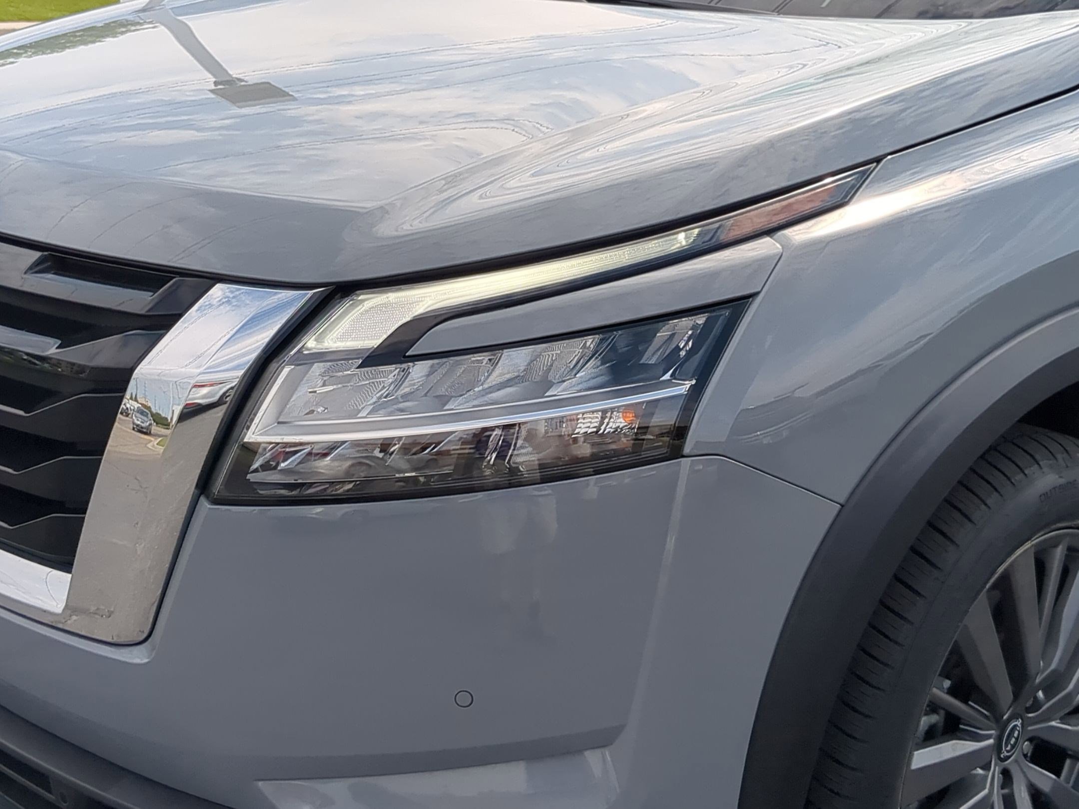 2022 Nissan Pathfinder SL photo 10
