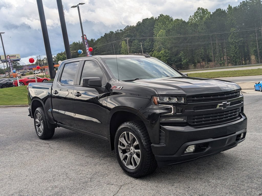 2021 Chevrolet Silverado 1500 RST photo 3