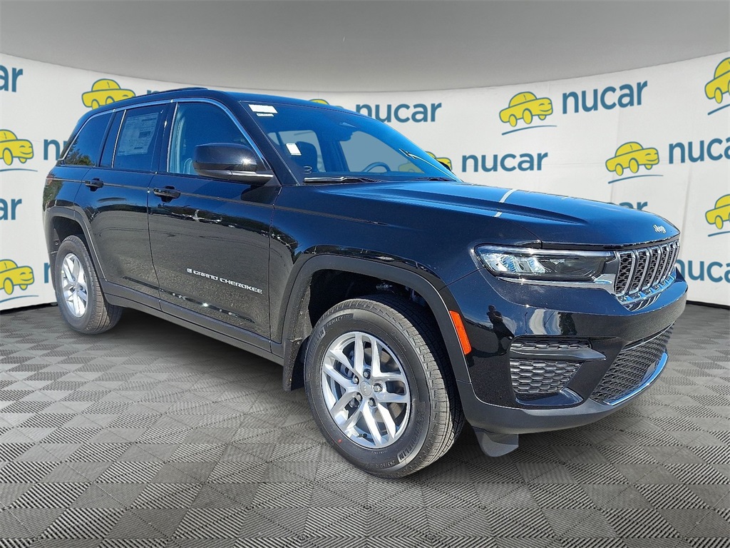 2025 Jeep Grand Cherokee Laredo's photo