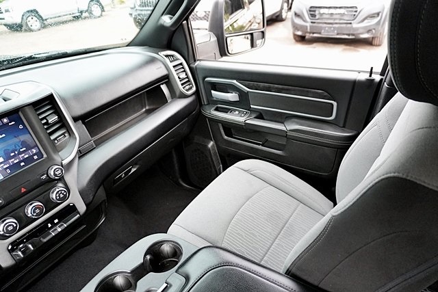 2024 Ram 2500 Big Horn photo 21
