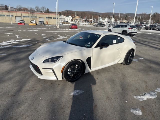 2026 Toyota GR86 Premium's photo