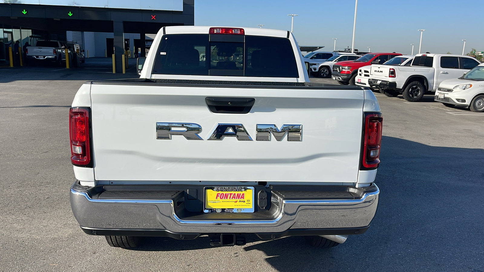 2025 Ram 2500 Tradesman photo 4