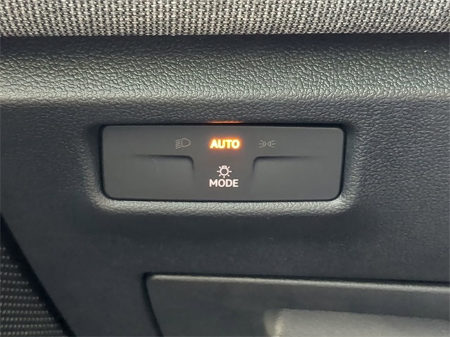 2025 Volkswagen Tiguan S photo 22