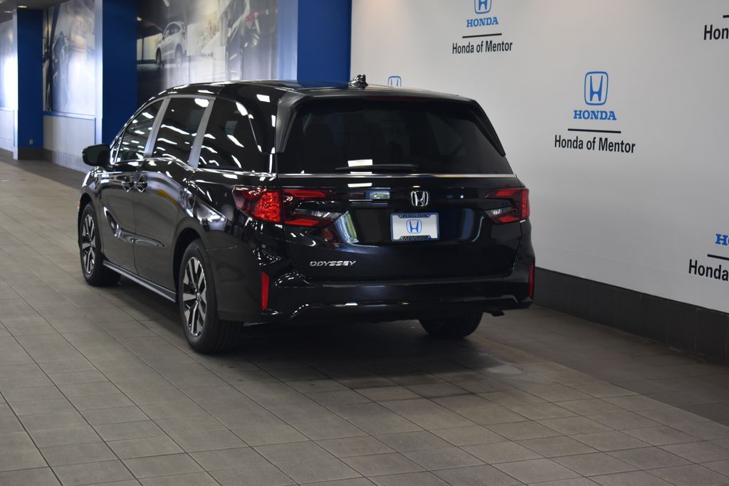 2026 Honda Odyssey EX-L photo 5