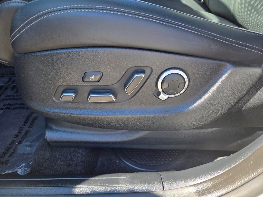 2022 Genesis GV70 2.5T Sport Prestige photo 16
