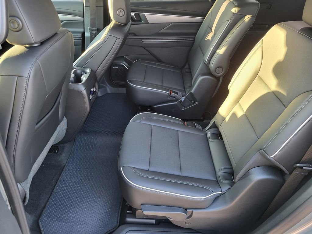 2026 Buick Enclave Preferred photo 4