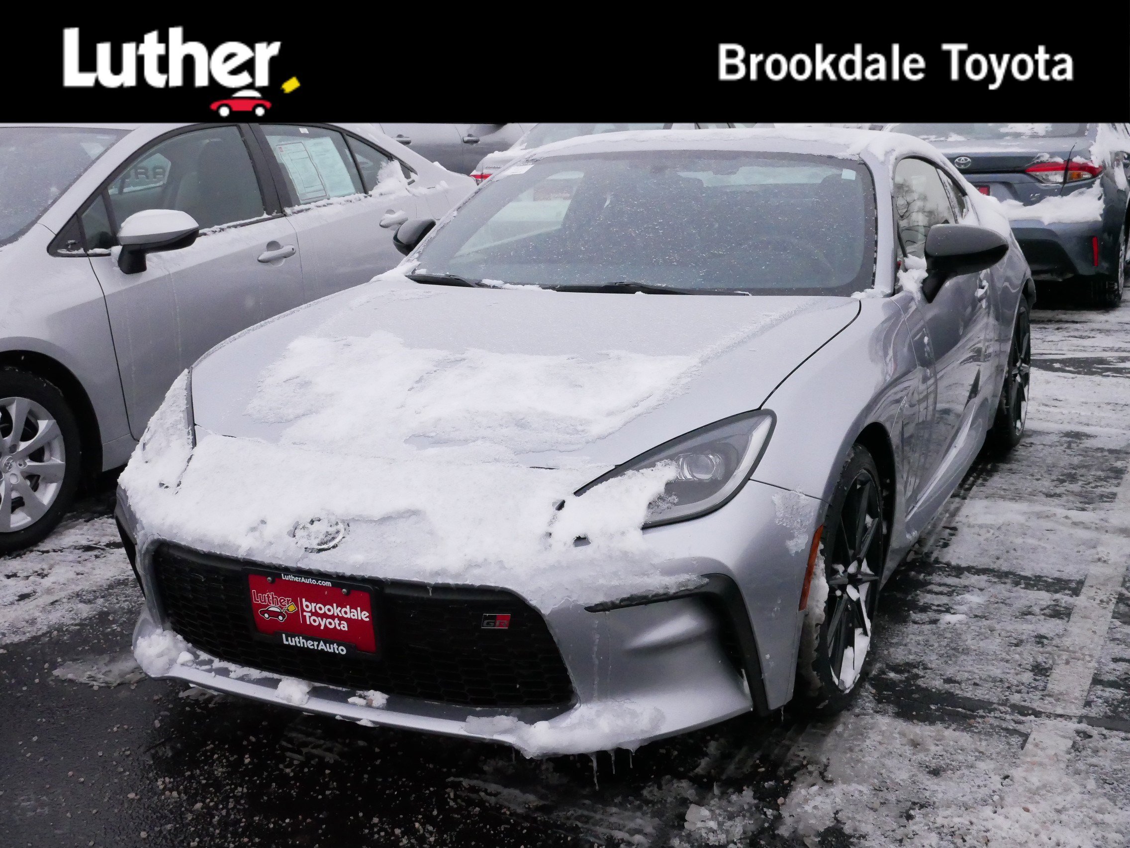 2024 Toyota GR86 Premium's photo