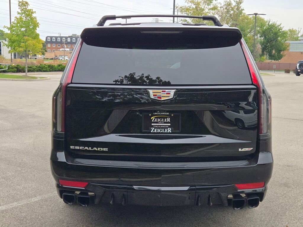 2023 Cadillac Escalade V-Series photo 16