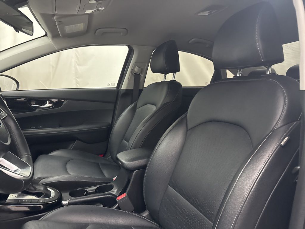 2020 Kia Forte EX photo 12