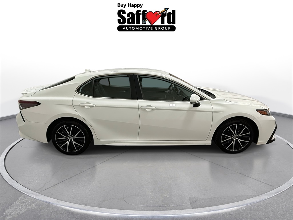 2023 Toyota Camry SE photo 8
