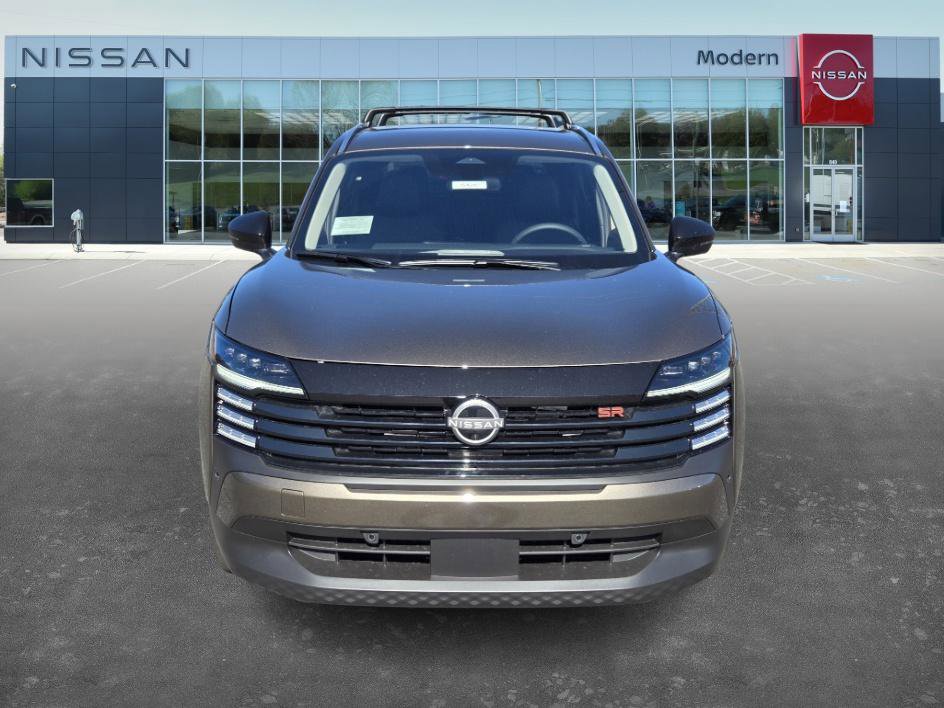 2026 Nissan Kicks SR photo 2