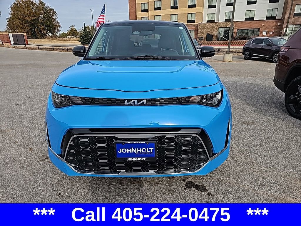 2023 Kia Soul GT-Line photo 3
