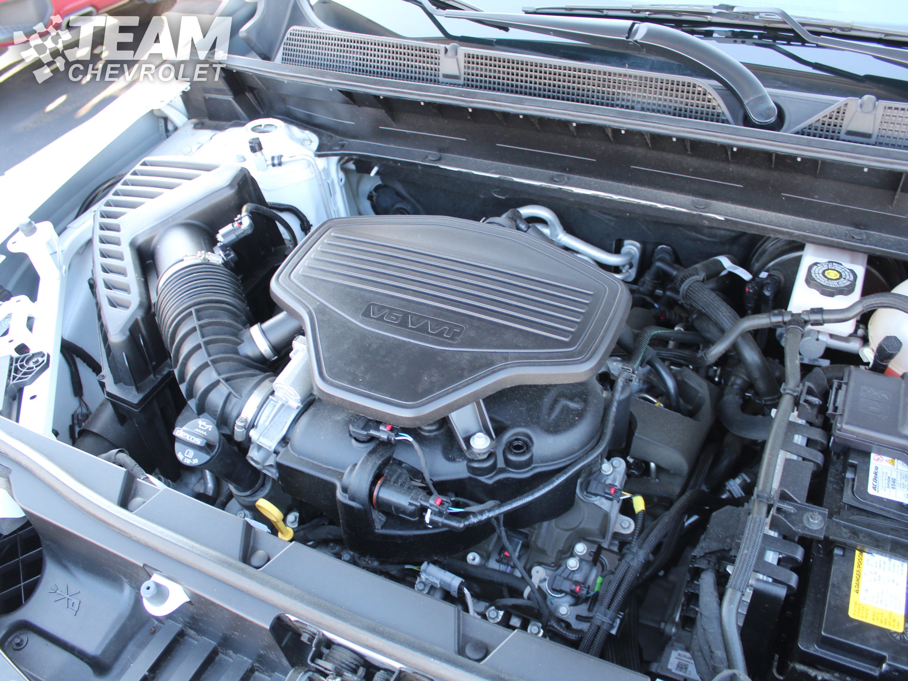 2023 Gmc Acadia SLT photo 32